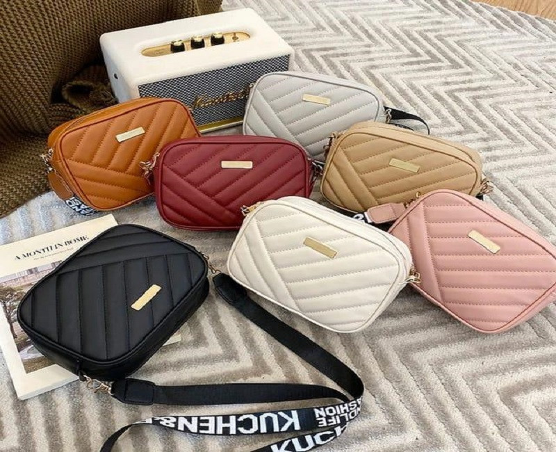 Girls Multicolor PU Leather Crossbody Bag | Trendy Womens Stylish  Girls Shoulder Bag Online in Pakistan